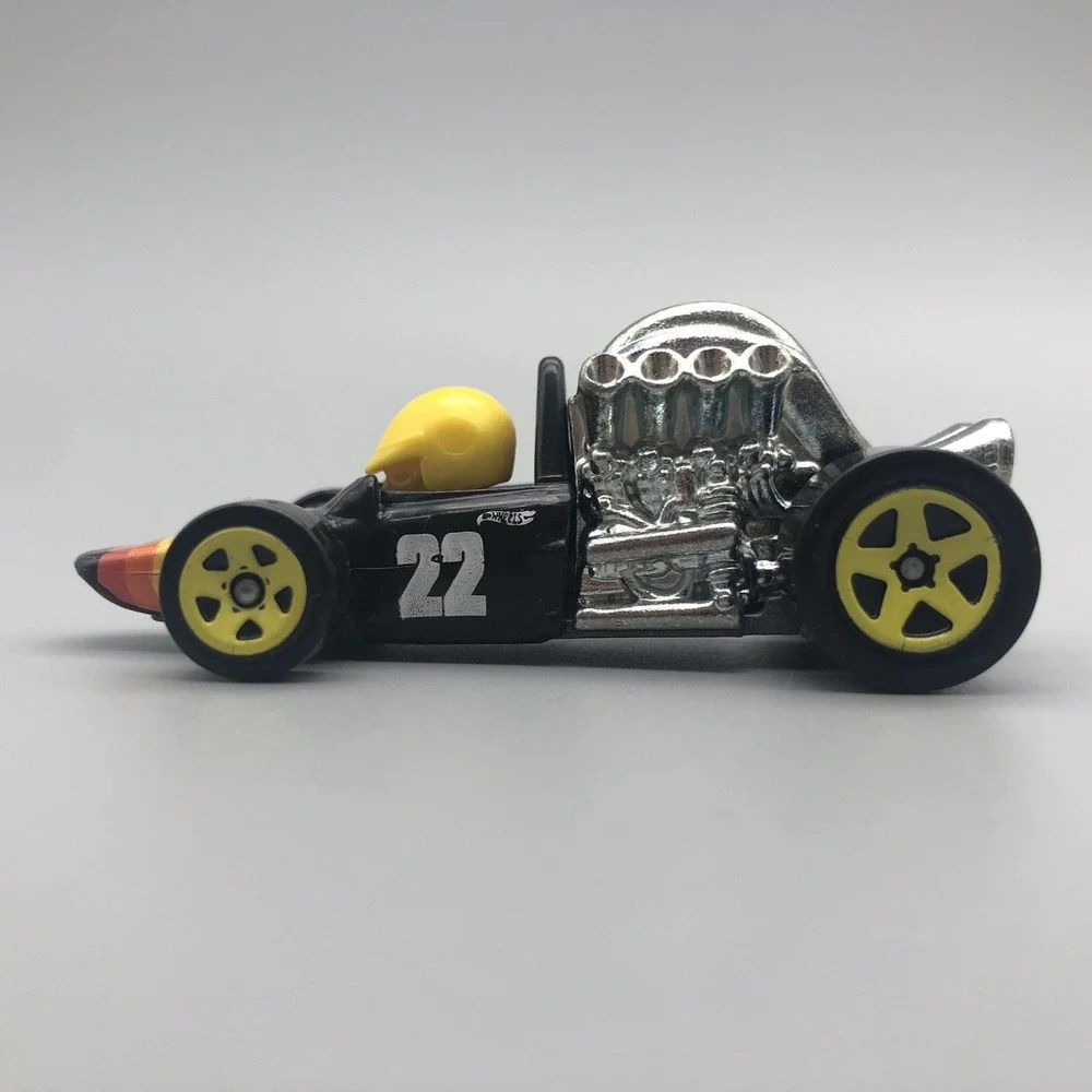 Hot Wheels Lot of 2 Head Starter Black #22 & Ratical Racer Gold Diecast 1/64